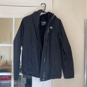 North Face Women’s Hyvent ski jacket